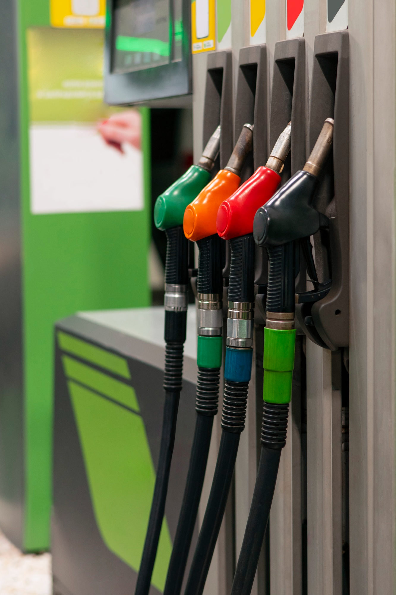 Fuel nozzles at a JN station
